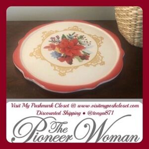 🦋 New PIONEER WOMAN (No Dome) Winter Bouquet 10.4-Inch Cake Plate